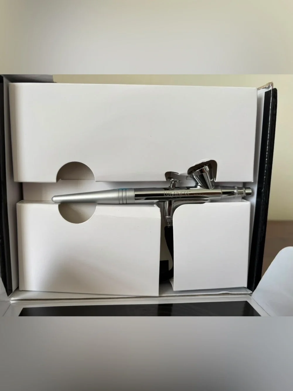 Luminess Airbrush Cosmetic System - Black with Red Accent